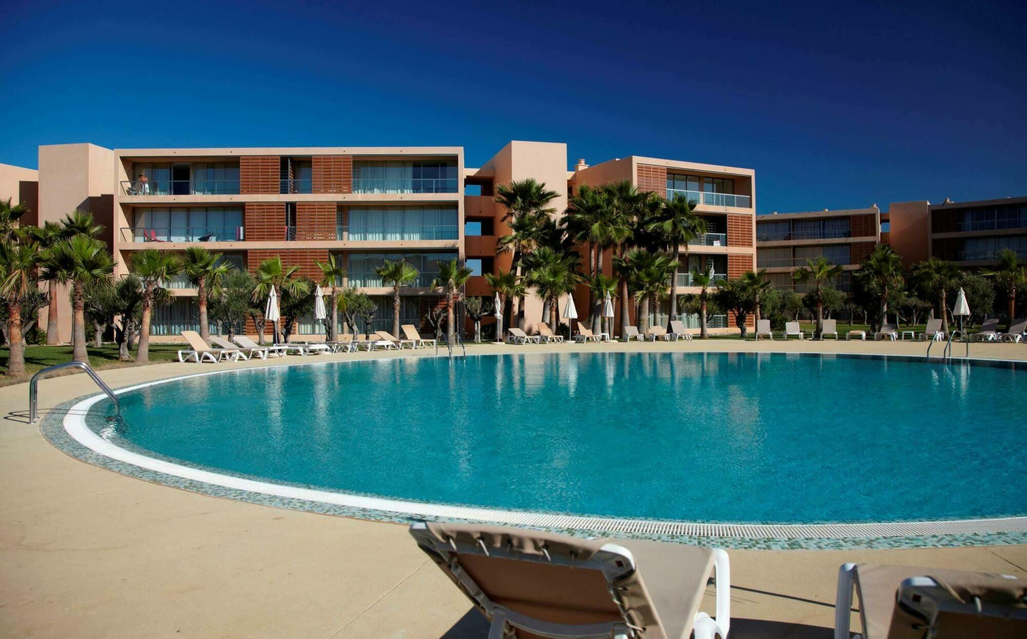 Nau Salgados Vila Das Lagoas Αλμπουφέιρα Εξωτερικό φωτογραφία